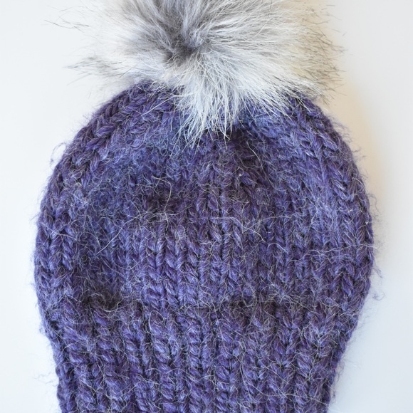 Handmade knit baby hats - Picture 3 of 3